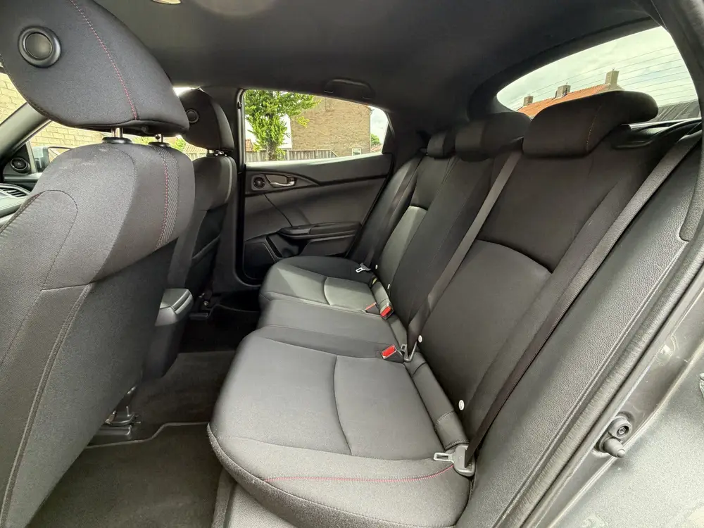 Honda Civic 1.0 i-VTEC | Clima | Spoiler | LM | Clima | uit 2020, foto 11