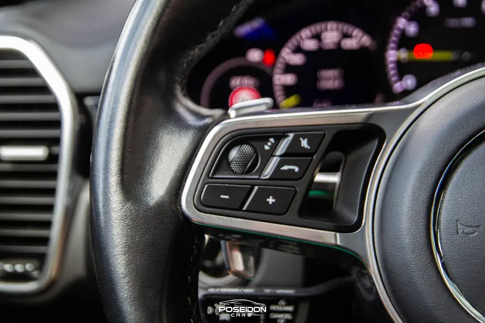Porsche Cayenne 3.0 E-Hybrid PANO | HEAD-UP | SOFTCLOSE | BO uit 2019, foto 12