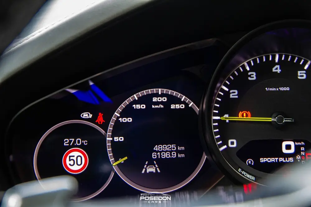 Porsche Cayenne 3.0 E-Hybrid PANO | HEAD-UP | SOFTCLOSE | BO uit 2019, foto 14