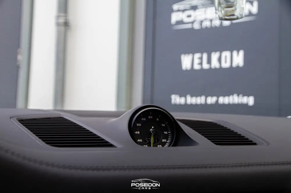Porsche Cayenne 3.0 E-Hybrid PANO | HEAD-UP | SOFTCLOSE | BO uit 2019, foto 15