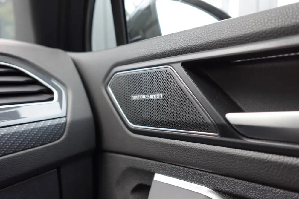 Volkswagen Tiguan 2.0 TDI 4Motion PANO H&K KEYLESS uit 2021, foto 12