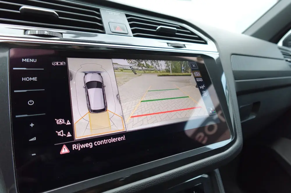 Volkswagen Tiguan 2.0 TDI 4Motion PANO H&K KEYLESS uit 2021, foto 5