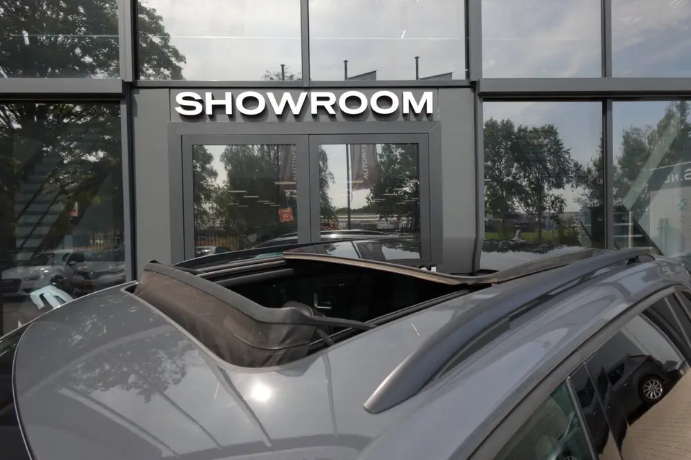 Volkswagen Tiguan 2.0 TDI 4Motion PANO H&K KEYLESS uit 2021, foto 8