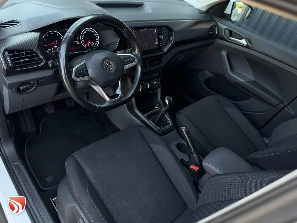 Volkswagen T-Cross 1.0 TSI Life 95pk | Navi | Parkeersensore uit 2019, foto 9