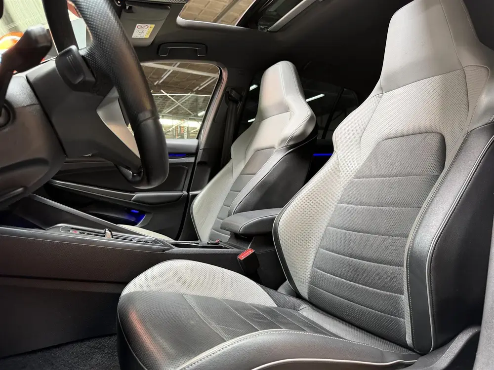 Volkswagen Golf GTE 1.4 TSI DSG | Vol optie | Pano | Memory uit 2021, foto 16