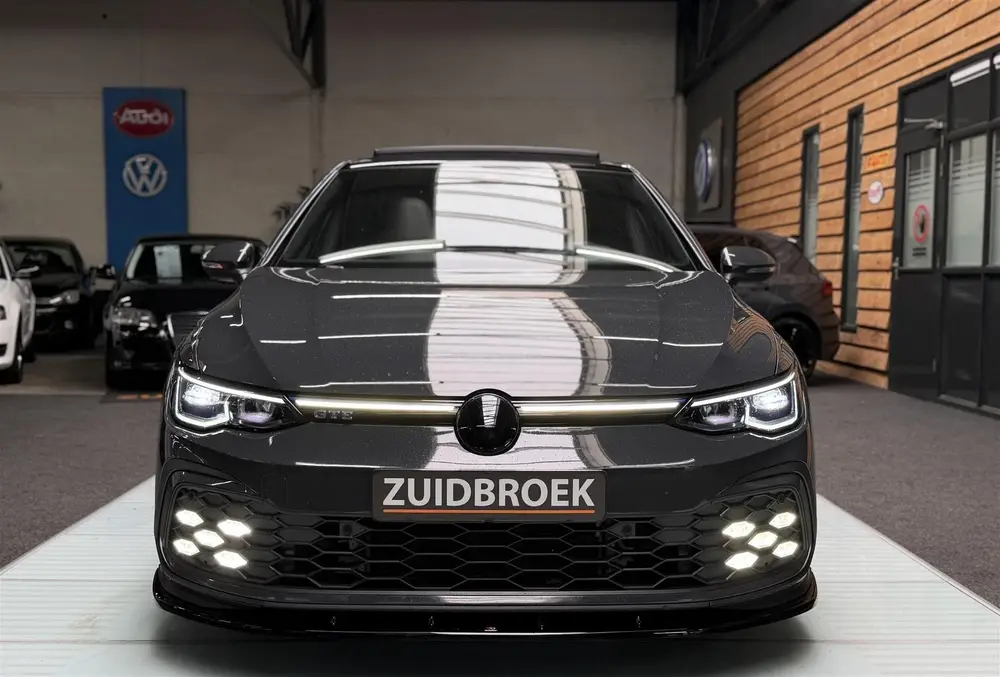 Volkswagen Golf GTE 1.4 TSI DSG | Vol optie | Pano | Memory uit 2021, foto 2