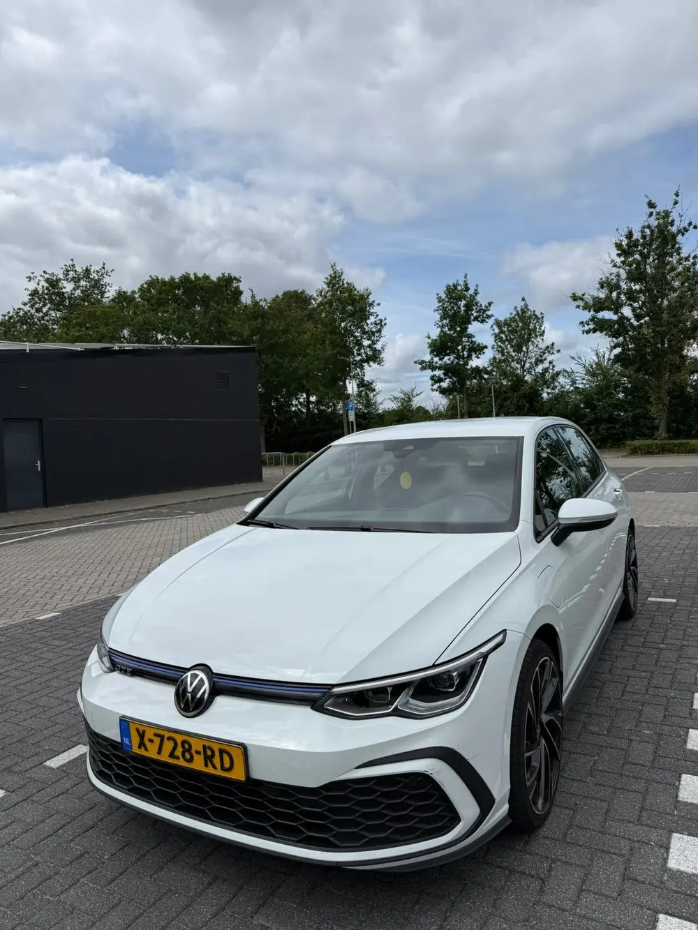 Volkswagen Golf 1.4 Ehybrid 245pk DSG 2020 Wit uit 2020