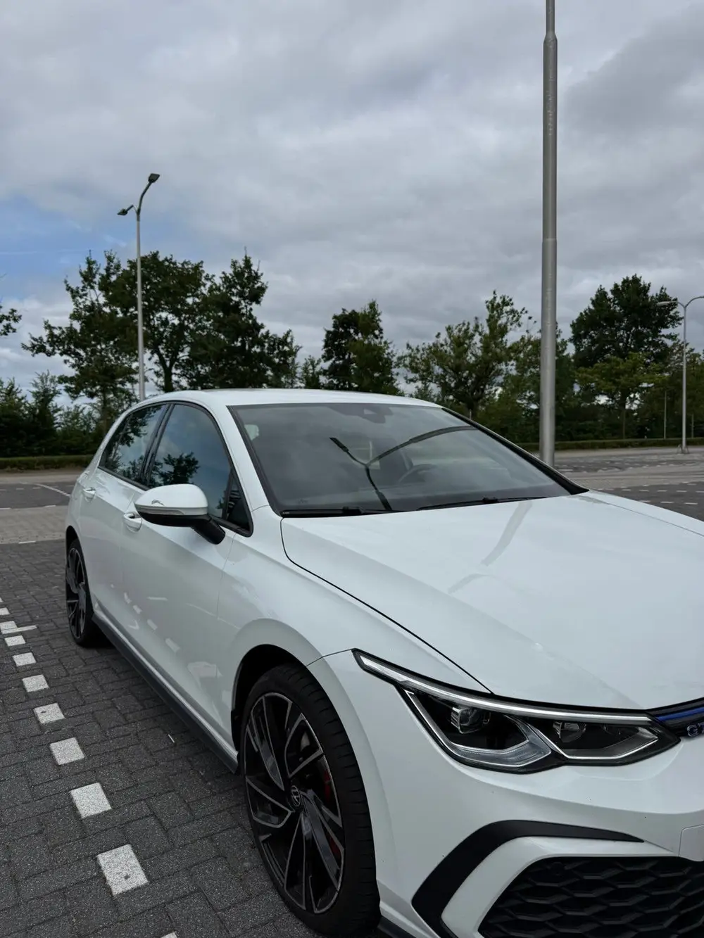 Volkswagen Golf 1.4 Ehybrid 245pk DSG 2020 Wit uit 2020, foto 5