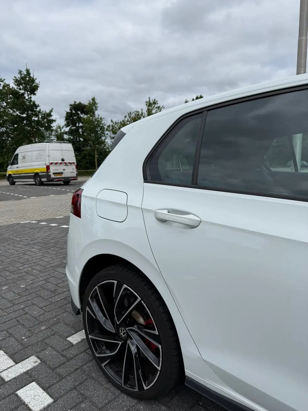 Volkswagen Golf 1.4 Ehybrid 245pk DSG 2020 Wit uit 2020, foto 6
