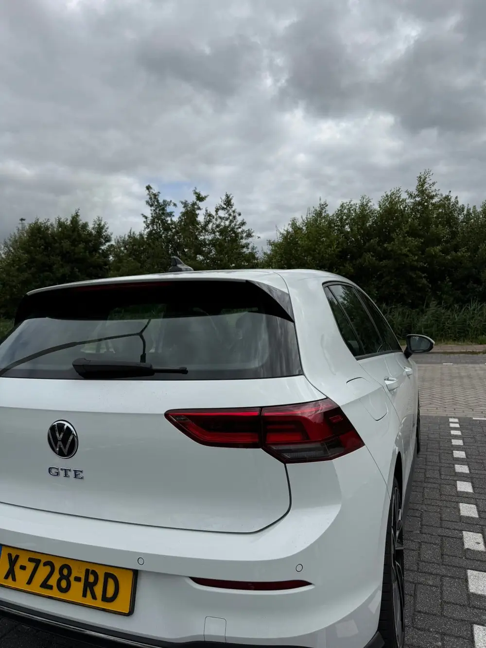 Volkswagen Golf 1.4 Ehybrid 245pk DSG 2020 Wit uit 2020, foto 9