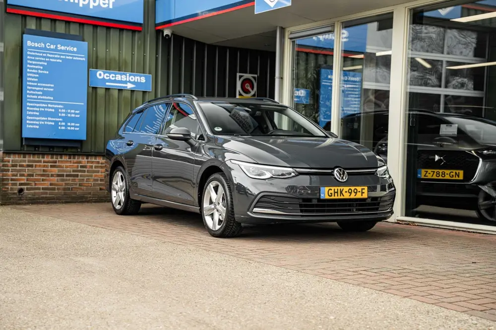 Volkswagen Golf Variant 1.5 eTSI Style uit 2021, foto 2