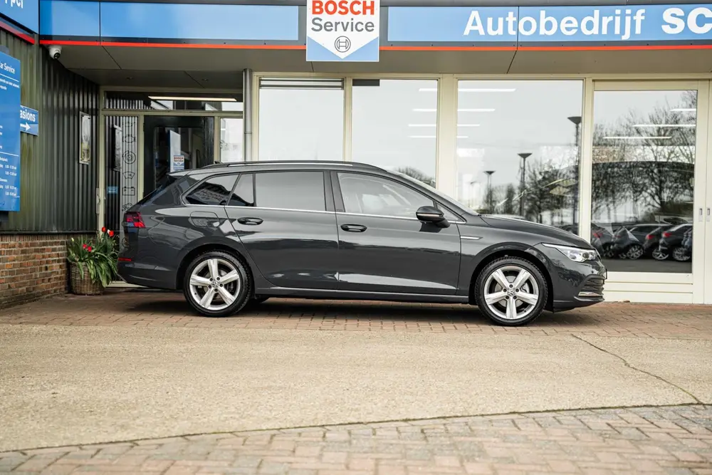 Volkswagen Golf Variant 1.5 eTSI Style uit 2021, foto 3