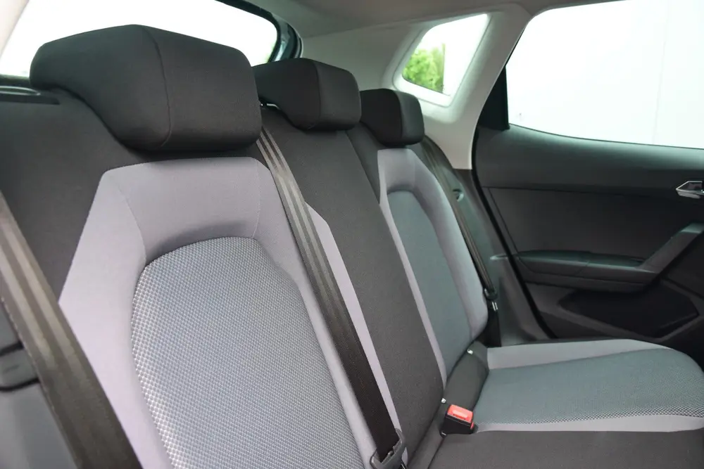 SEAT Arona 1.0 TSI Style Automaat Navi uit 2019, foto 15