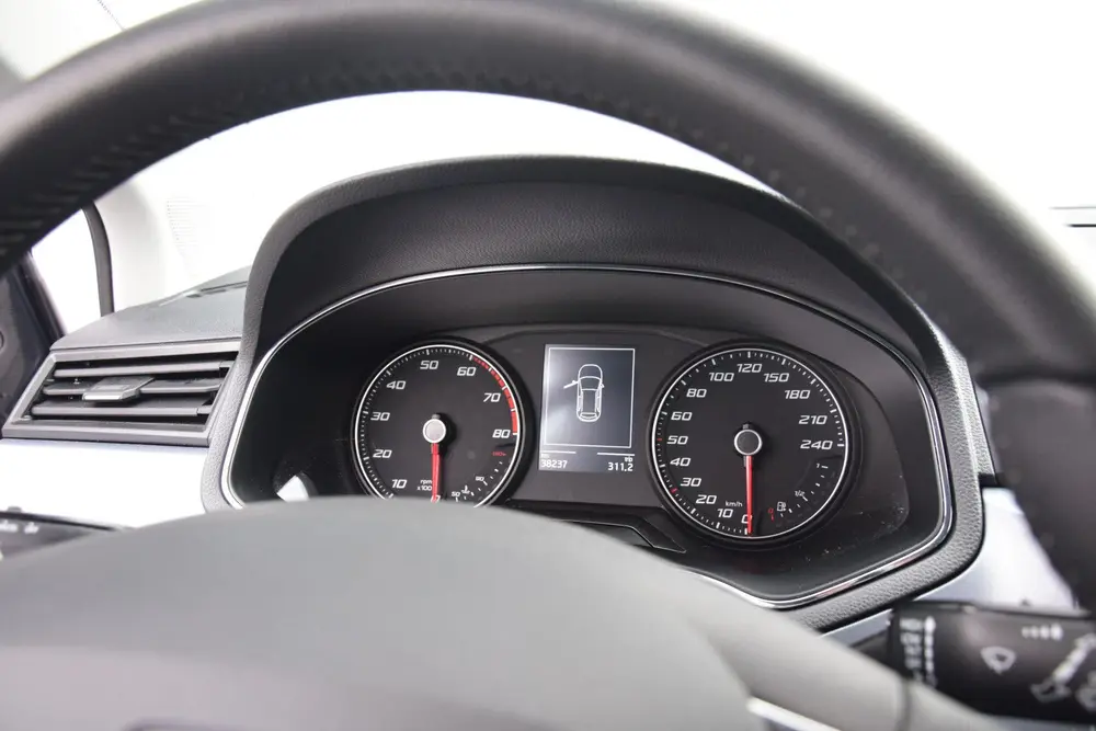 SEAT Arona 1.0 TSI Style Automaat Navi uit 2019, foto 19