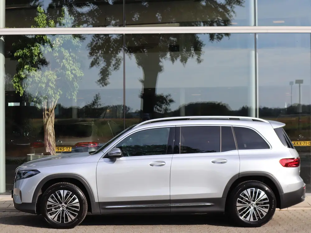 Mercedes-Benz EQB 250+ Business Solution 71 kWh uit 2026, foto 4