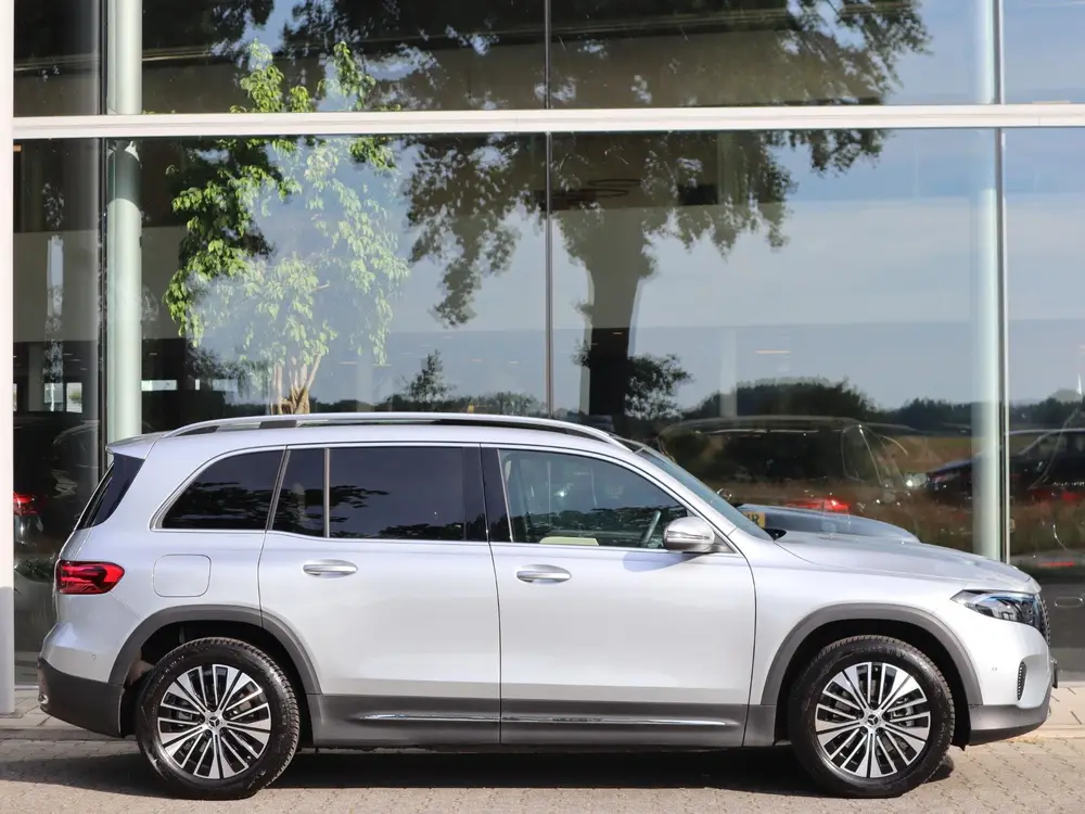 Mercedes-Benz EQB 250+ Business Solution 71 kWh uit 2026, foto 5
