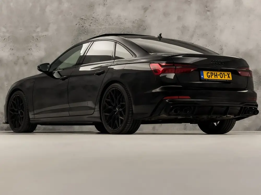 Audi A6 55 TFSI e Quattro S-Line Competition 367Pk Automaat uit 2021, foto 3