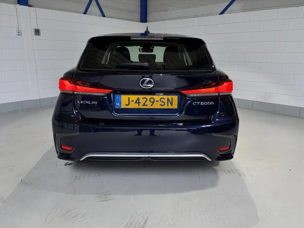 Lexus CT 200h Hybrid 136pk E-CVT Business Line, ACC, Camera uit 2020, foto 8
