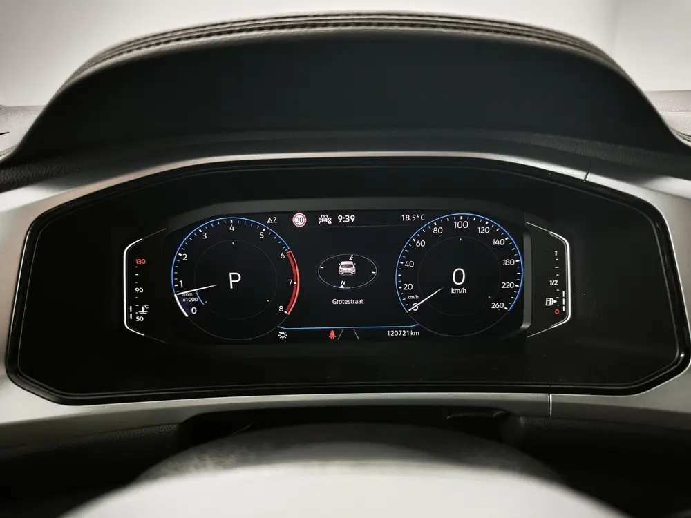 Volkswagen T-Roc 1.5 TSI Life DSG | Camera | Navigatie | Ada uit 2022, foto 4