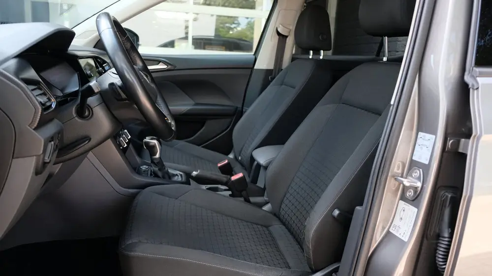 Volkswagen T-Cross 1.0 TSI Style 116PK ACC DSG CARPLAY CAMER uit 2019, foto 7