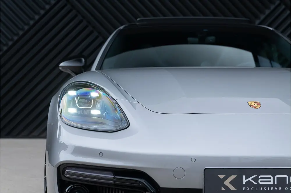 Porsche Panamera 2.9 4 E-Hybrid Sport Turismo Sport Design uit 2020, foto 14