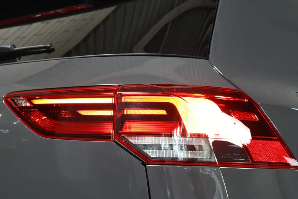 Volkswagen Golf 1.4 eHybrid GTE NL-Auto! Schuifdak I Leder I uit 2021, foto 19