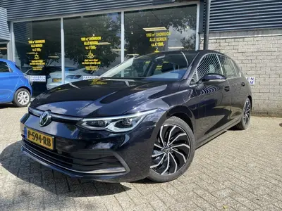Volkswagen Golf 1.4 eHybrid Style Stoel/Stuurverwarming, eer uit 2022