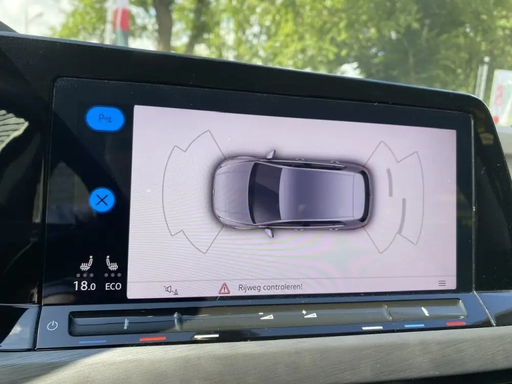 Volkswagen Golf 1.4 eHybrid Style Stoel/Stuurverwarming, eer uit 2022, foto 19