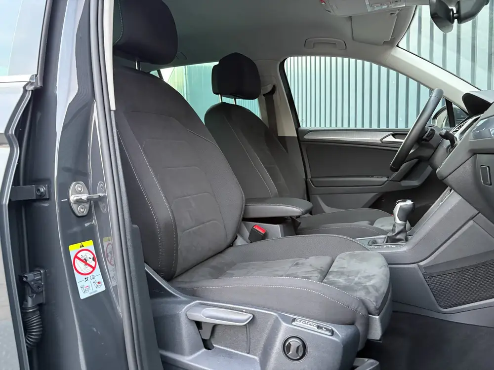 Volkswagen Tiguan 1.5 TSI Life Business | Camera | Elk. A-kl uit 2023, foto 19
