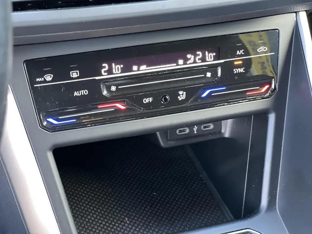 Volkswagen Polo 1.0 TSI|R-Line|Camera|Keyless|Virtual|Carpla uit 2022, foto 10