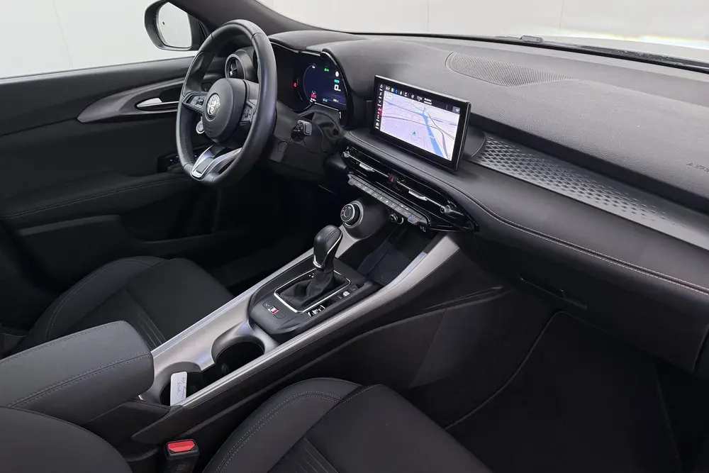 Alfa Romeo Tonale 1.5T Hybrid 131 PK Aut. Sprint Camera Adap uit 2025, foto 14