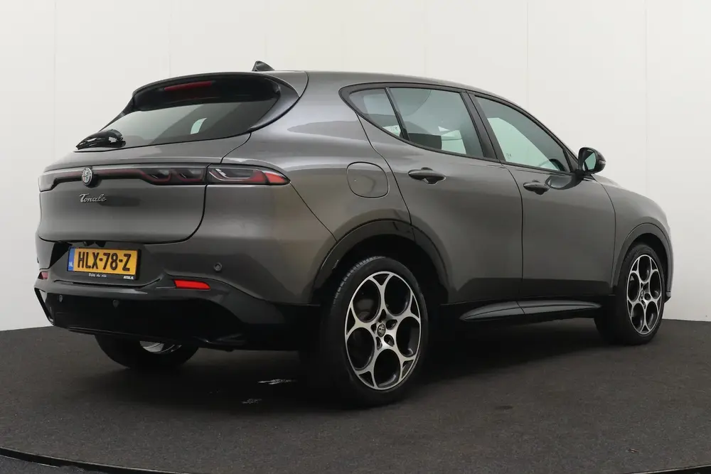 Alfa Romeo Tonale 1.5T Hybrid 131 PK Aut. Sprint Camera Adap uit 2025, foto 2