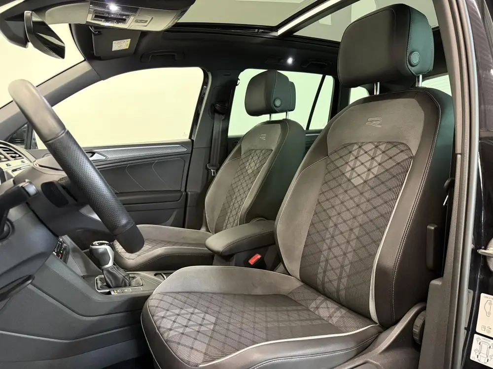Volkswagen Tiguan 1.4 TSI eHybrid R-Line Business+ Automaat uit 2022, foto 11