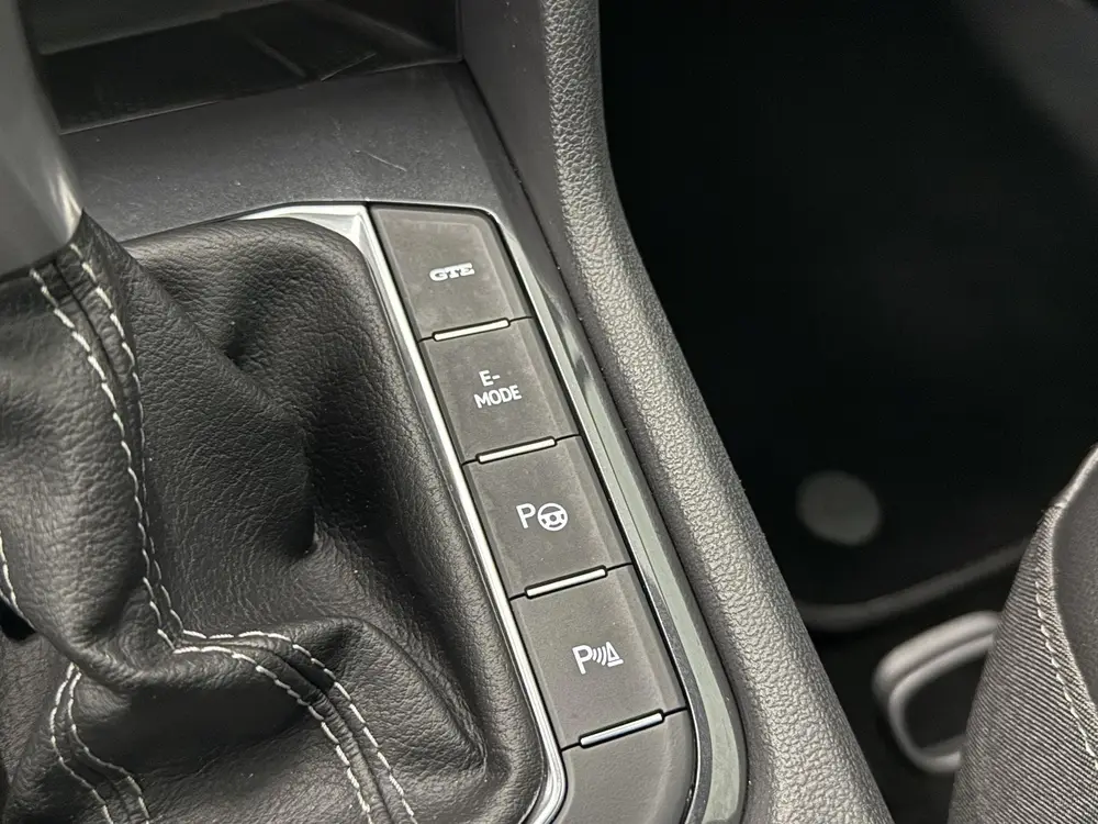 Volkswagen Tiguan 1.4 TSI eHybrid R-Line Business+ Automaat uit 2022, foto 19