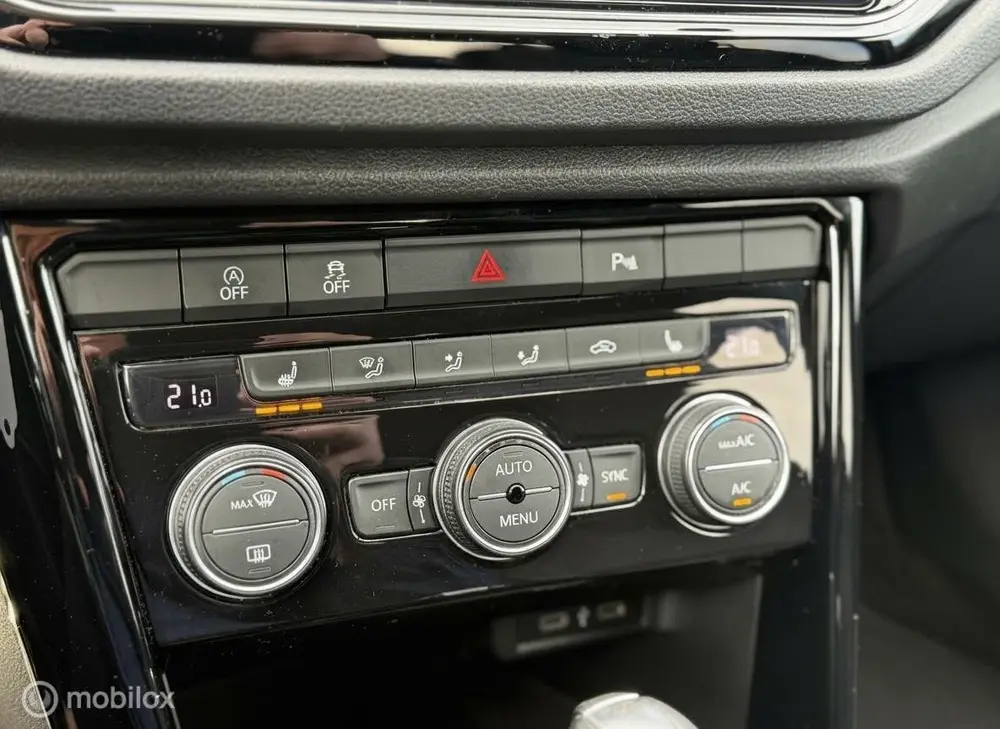 Volkswagen T-Roc 2.0 TSI 4Motion R PANO|AKRA|CARPLAY|ACC| uit 2020, foto 15