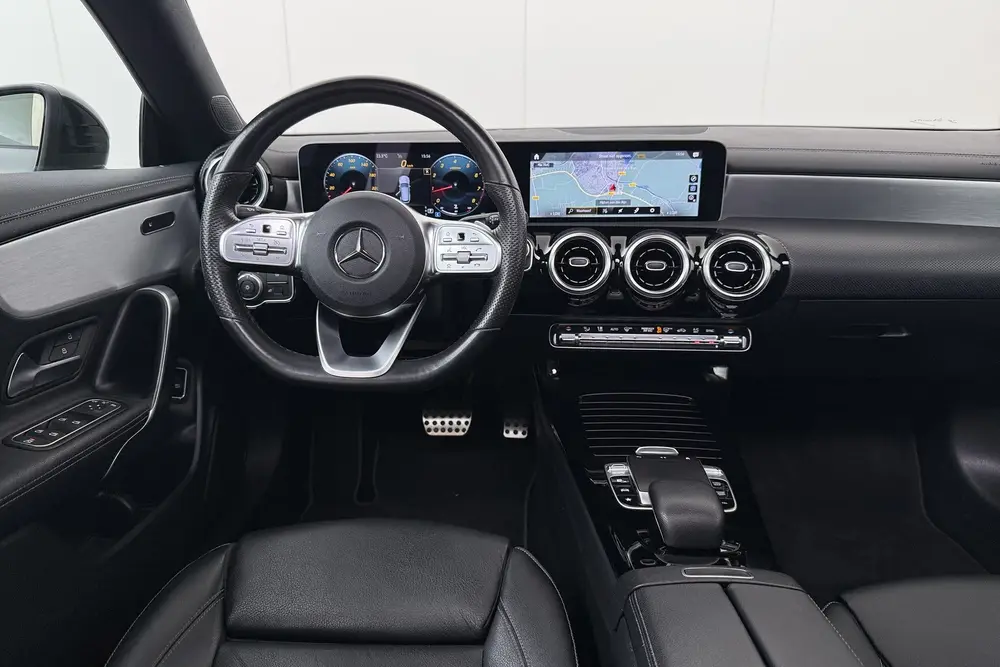 Mercedes-Benz CLA 180 AMG Night-Pack P uit 2021, foto 8