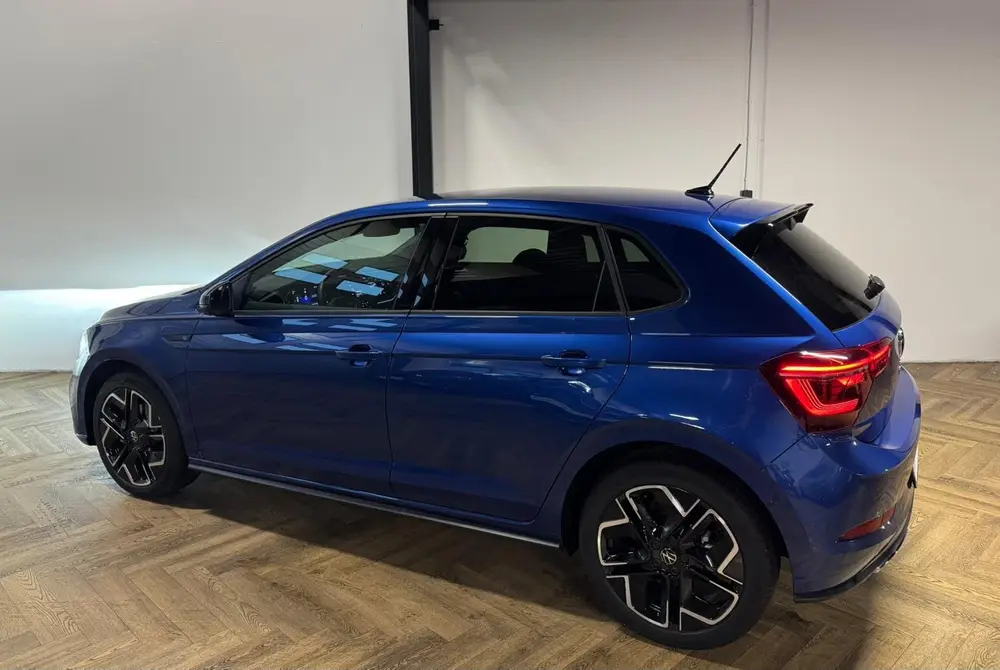 Volkswagen Polo 1.0 TSI R-Line CAM CARPLAY BLINDSPOT uit 2025, foto 2
