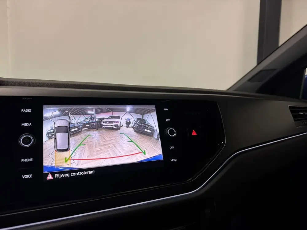 Volkswagen Polo 1.0 TSI R-Line CAM CARPLAY BLINDSPOT uit 2025, foto 9