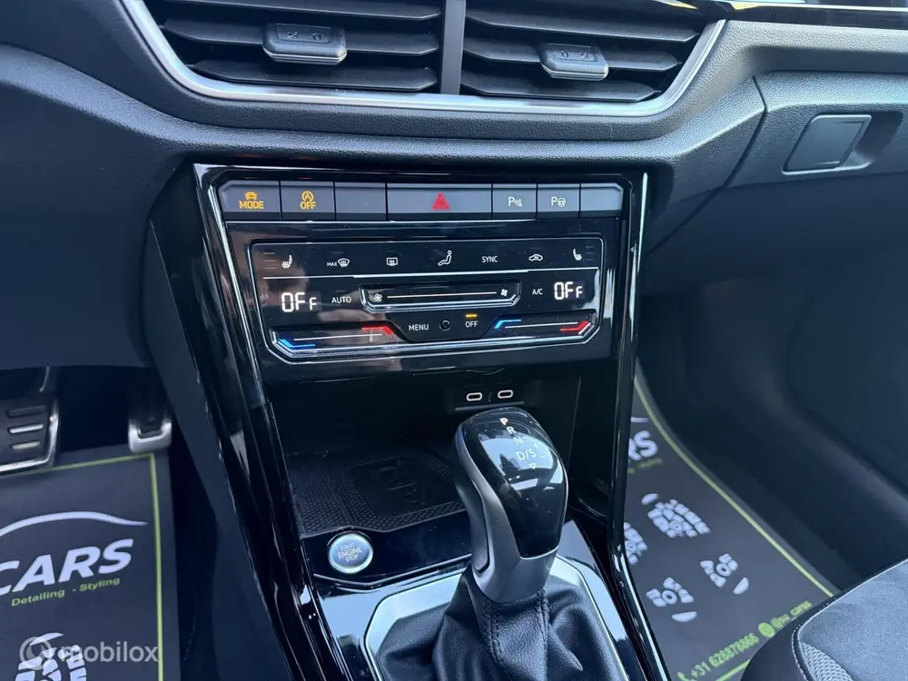 Volkswagen T-Roc 1.5 TSI R-Line|PANO|IQ-Light|Keyless|Camera uit 2022, foto 6