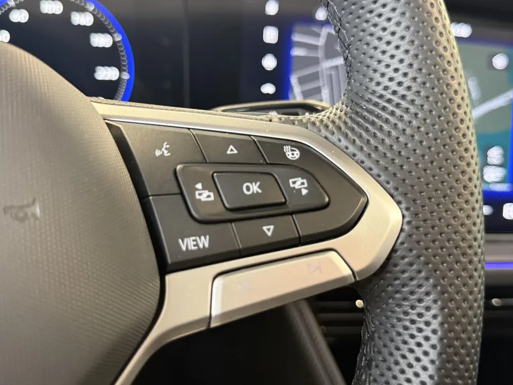 Volkswagen Touareg 3.0 TSi eHybrid 4MOTION R PANO-DAK|HEAD U uit 2025, foto 17
