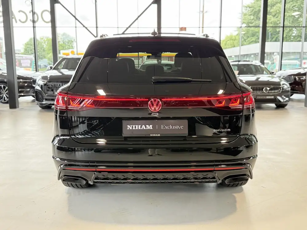Volkswagen Touareg 3.0 TSi eHybrid 4MOTION R PANO-DAK|HEAD U uit 2025, foto 5
