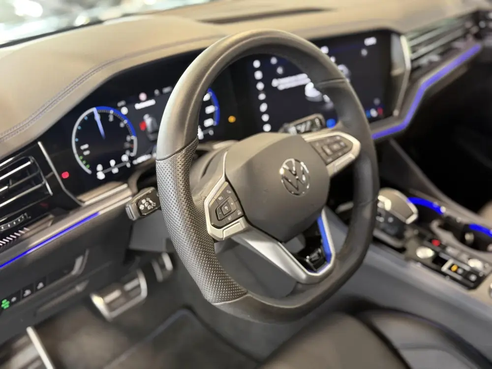 Volkswagen Touareg 3.0 TSi eHybrid 4MOTION R PANO-DAK|HEAD U uit 2025, foto 7