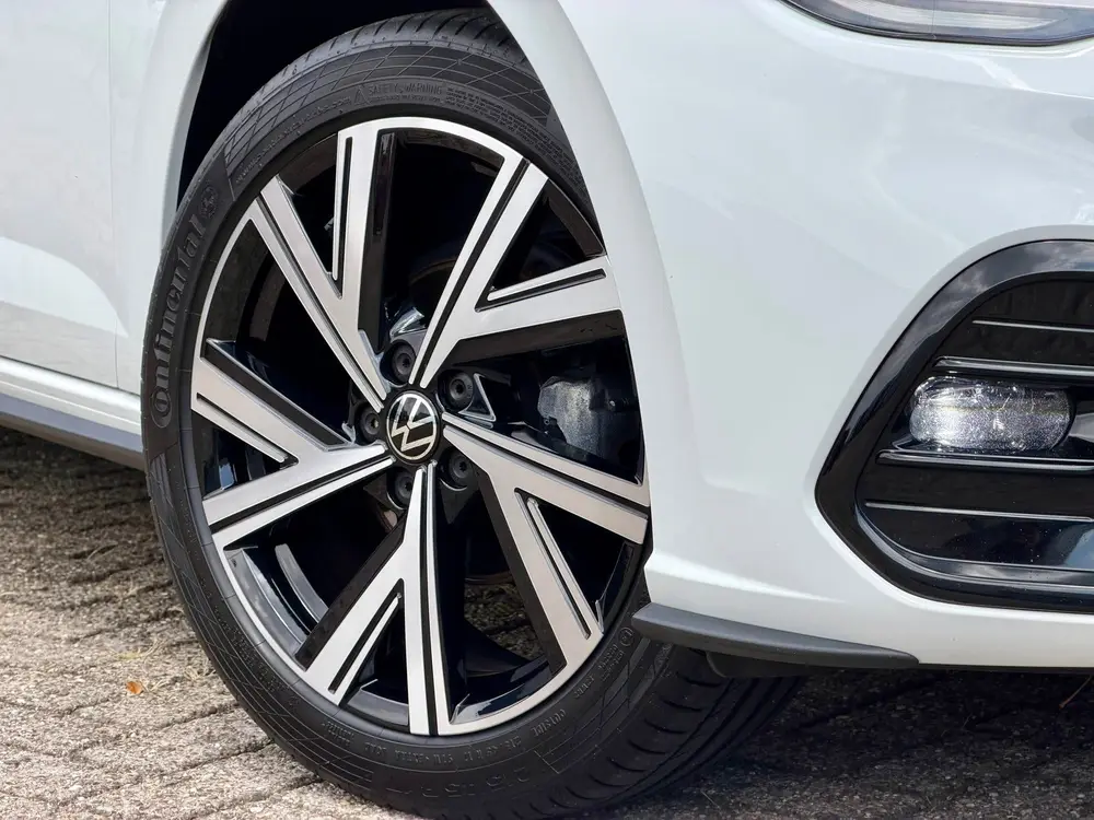 Volkswagen Polo 1.0 TSI R-Line DSG | Panorama I IQ Light | D uit 2023, foto 11