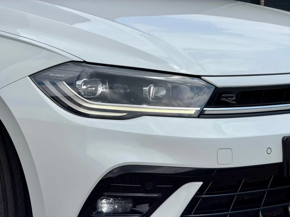 Volkswagen Polo 1.0 TSI R-Line DSG | Panorama I IQ Light | D uit 2023, foto 18