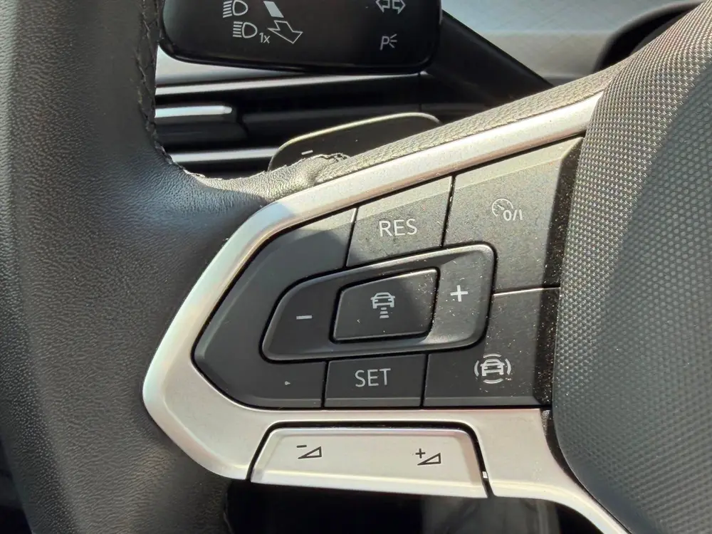 Volkswagen Golf 1.0 eTSI AUTOMAAT Life, achteruitrijcamera uit 2024, foto 16