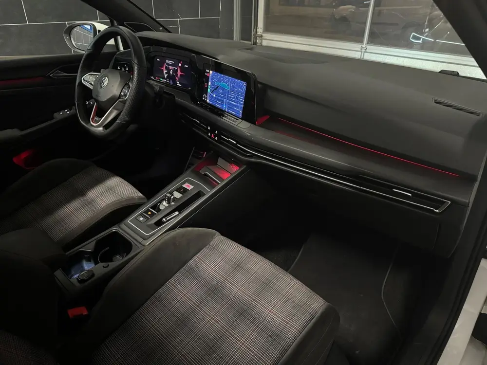 Volkswagen Golf 2.0 TSI GTI - PANO - KEYLESS - H&K - CARPLAY uit 2021, foto 12