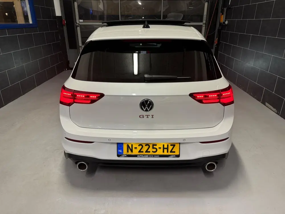 Volkswagen Golf 2.0 TSI GTI - PANO - KEYLESS - H&K - CARPLAY uit 2021, foto 6