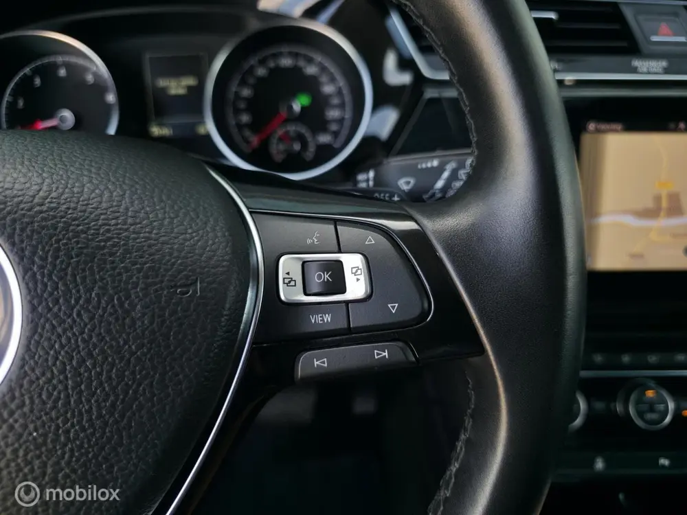 Volkswagen Touran 1.5 TSI R-Line / 5pers / Pano / El. Trekh uit 2020, foto 19
