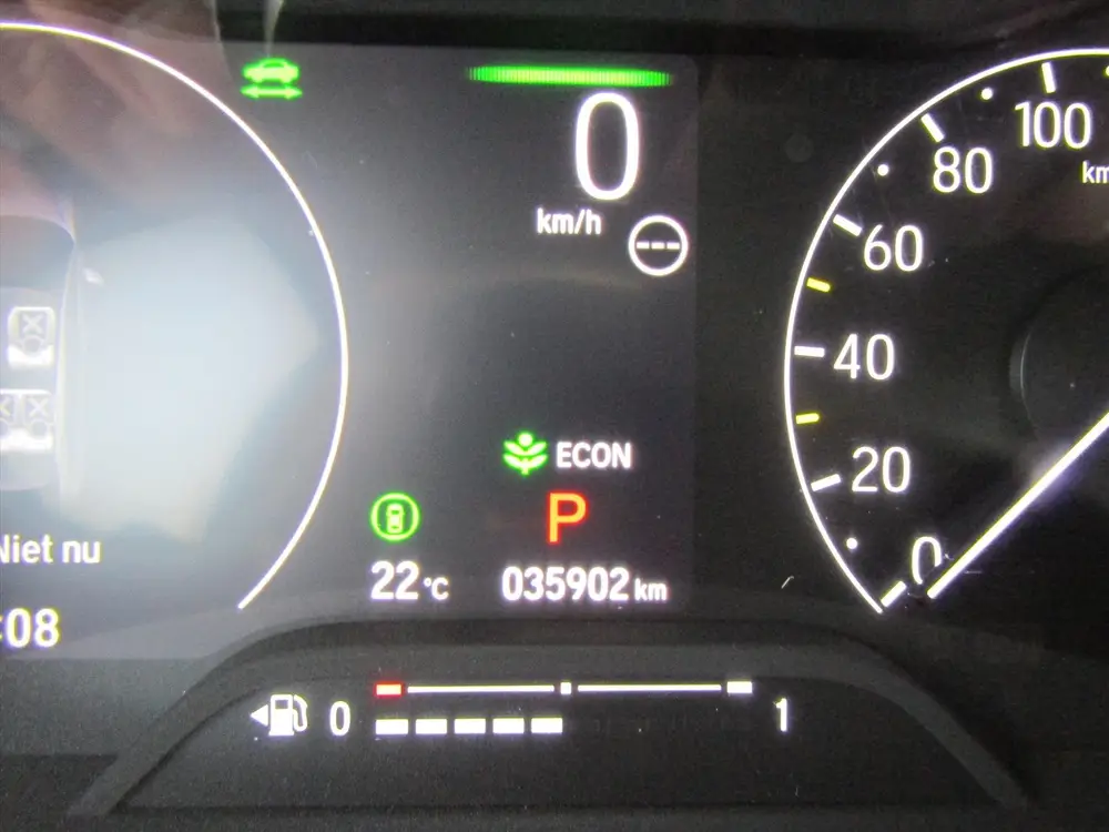 Honda Hr-V 1.5 i-MMD 131pk CVT Elegance uit 2022, foto 13