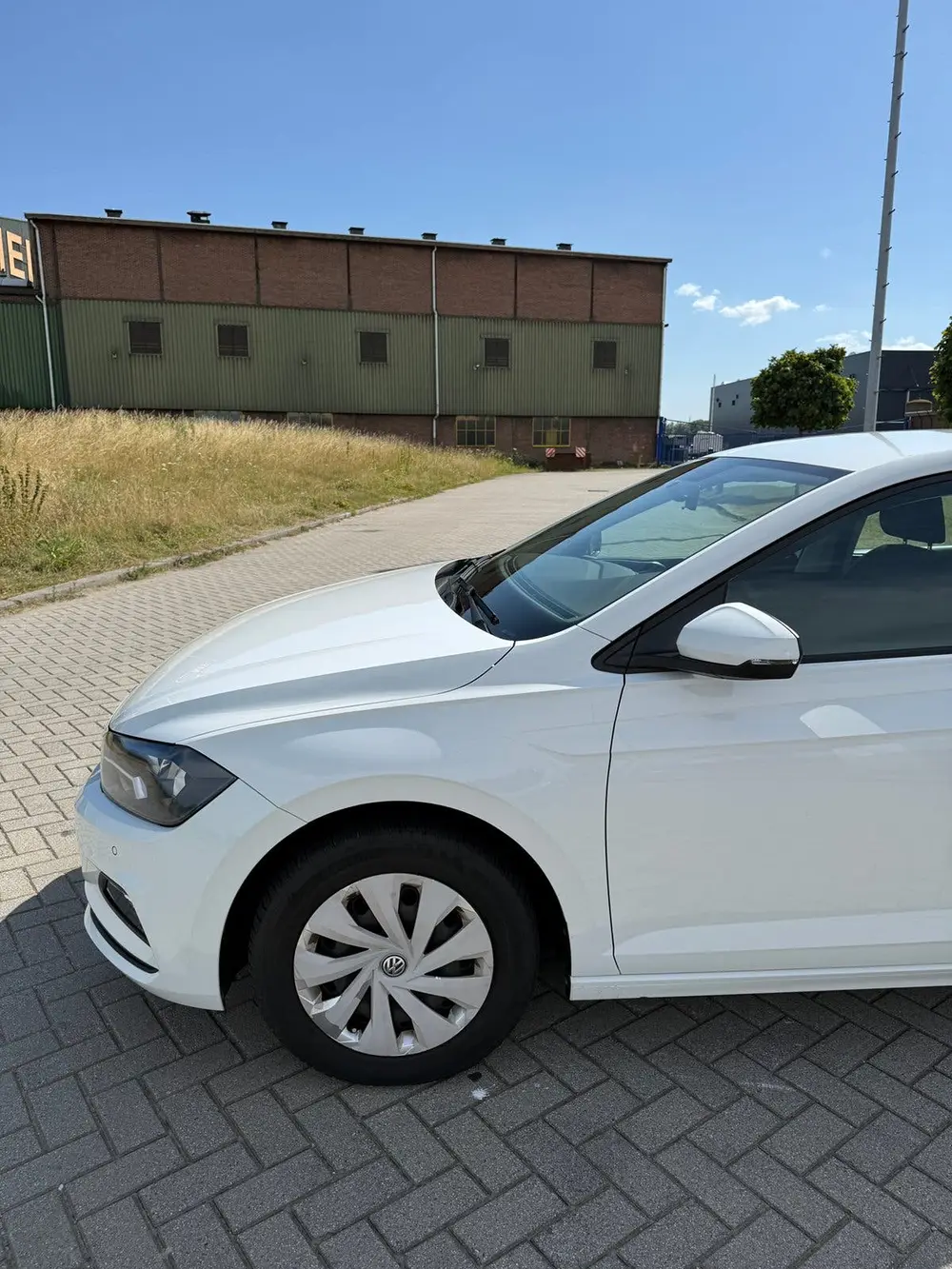Volkswagen Polo 1.0 MPI 80pk 2019 Wit uit 2019, foto 3